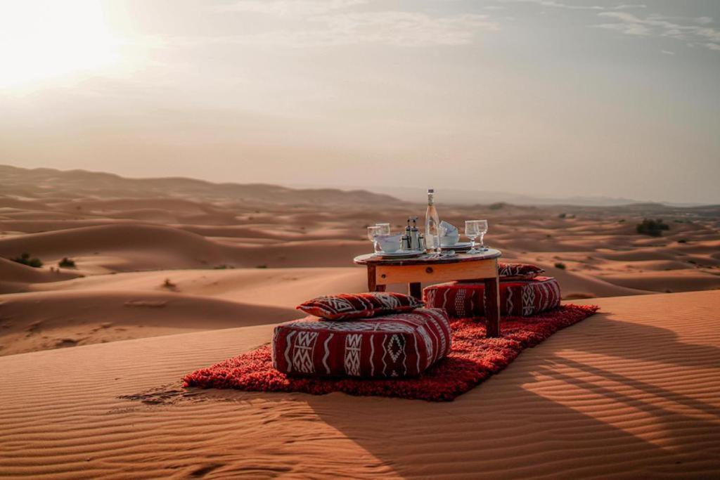 Luxury Desert Camp Al Wāşil Exterior foto